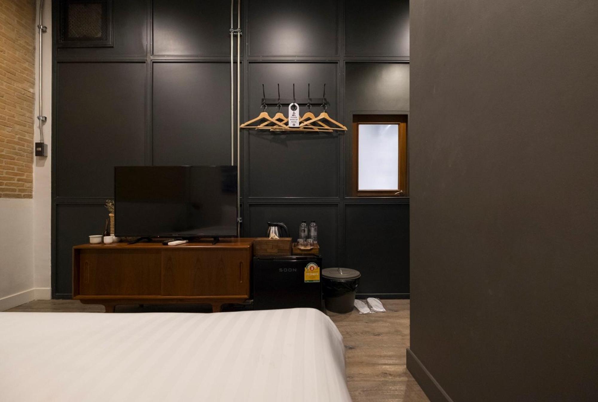 Iron32 Hotel Chiang Mai Buitenkant foto