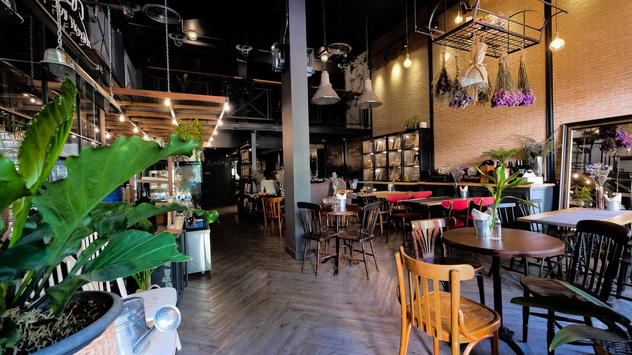 Iron32 Hotel Chiang Mai Buitenkant foto