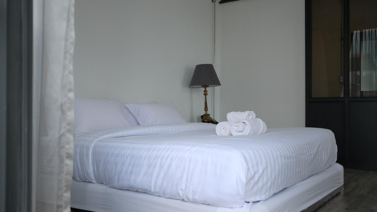 Iron32 Hotel Chiang Mai Buitenkant foto